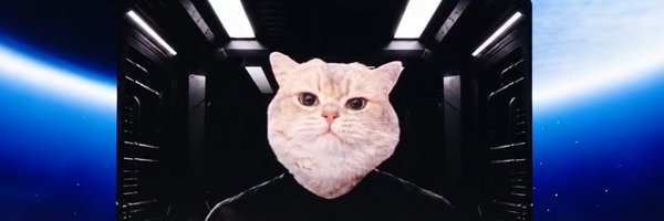 Commander Vrax on the bridge above Earth